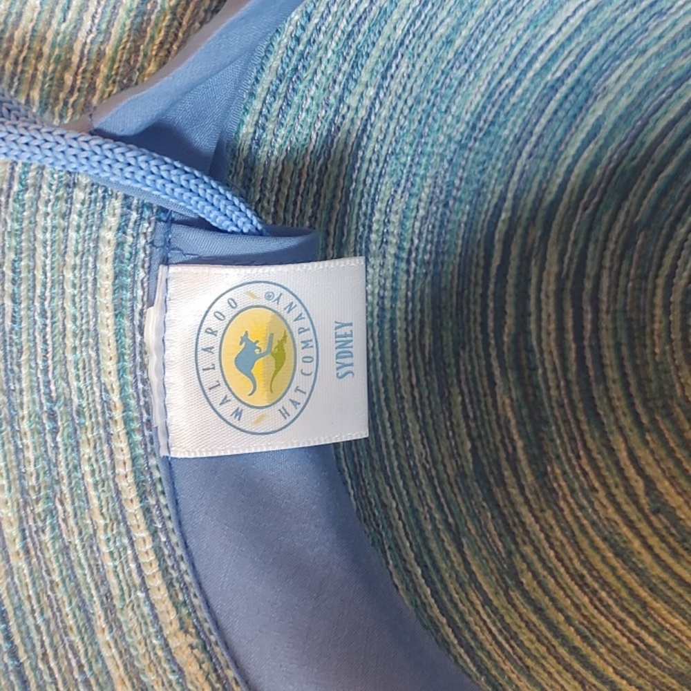 Wallaroo Hat Company | Sydney Sun Hat in Light Blue Never Worn - Picture 2 of 10